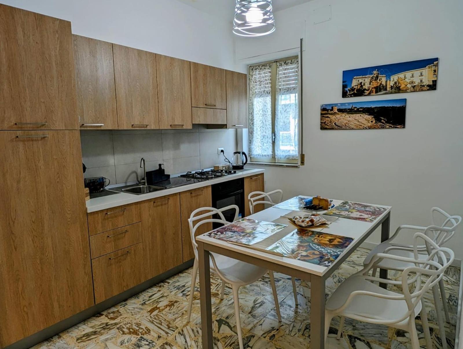 Magi House Appartement Syracuse Buitenkant foto